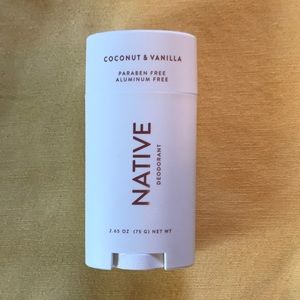 Native deodorant coconut and vanilla